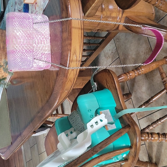 Nwot genuian leather Handbag - Picture 4 of 4